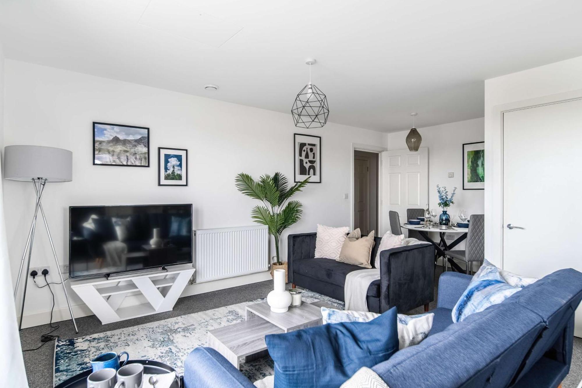 Modern Apartments With Free Parking Near Heathrow コルンブルック エクステリア 写真